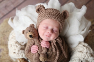 A beautiful Newborn photo by Jayne Poole photography near you EX38 8EY, Torrington near Barnstaple, Bideford, South Molton